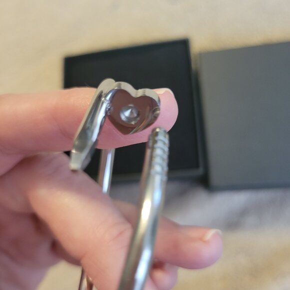 NIB Nail Bangle Bracelet - Picture 9 of 9